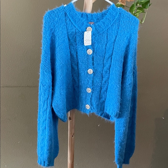 Free People Willow Fuzzy Blue Cardi - Picture 4 of 10